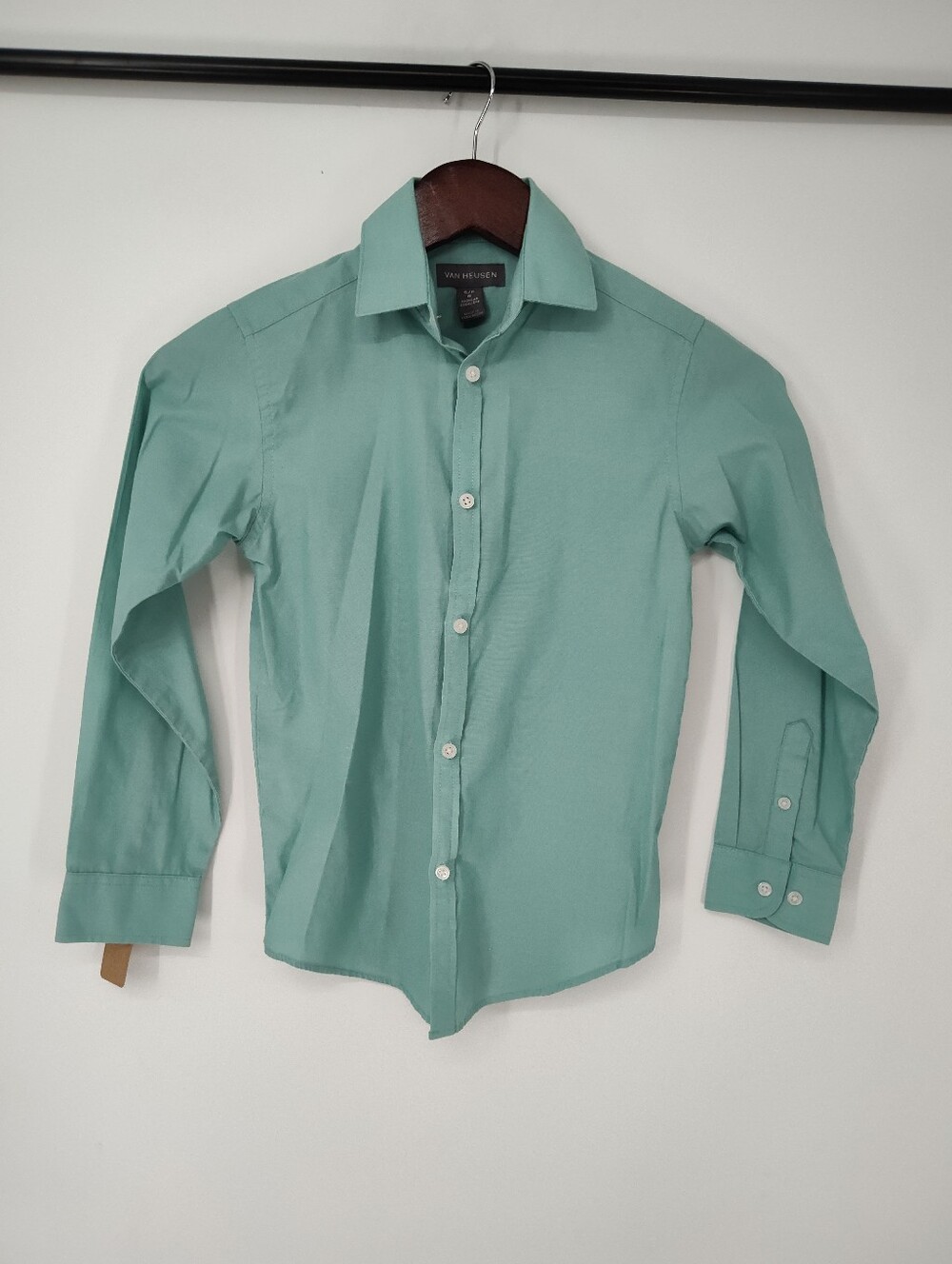 Van Heusen Boys Mint Green Button-Down Shirt Size Small, 8